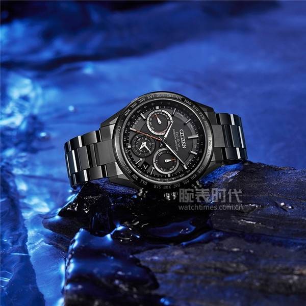 2000��2��,�Ƽ�8�ͬ��λ�������ǹ⶯�����