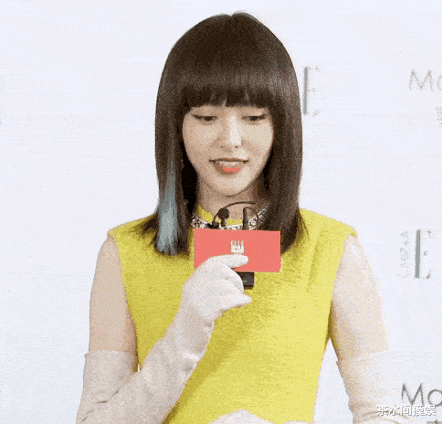 超越 红毯礼服贵的就好？梅婷、热巴高定翻车，杨超越却凭百元裙子惊艳