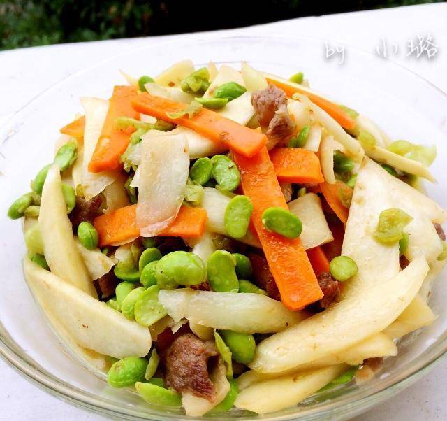 真爽|美食推荐：茭白超好吃的做法，简单又好吃，又能当菜又管饱，真爽