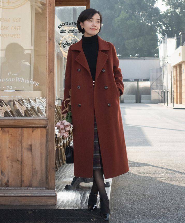 颜色 女人到中年要学会“断舍离”,这5件衣服别穿了,败气质还显廉价