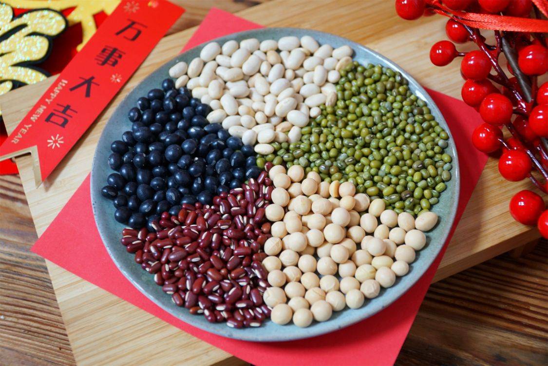 明天腊月初五再忙记得喝五豆粥寓意五谷丰登老传统别丢