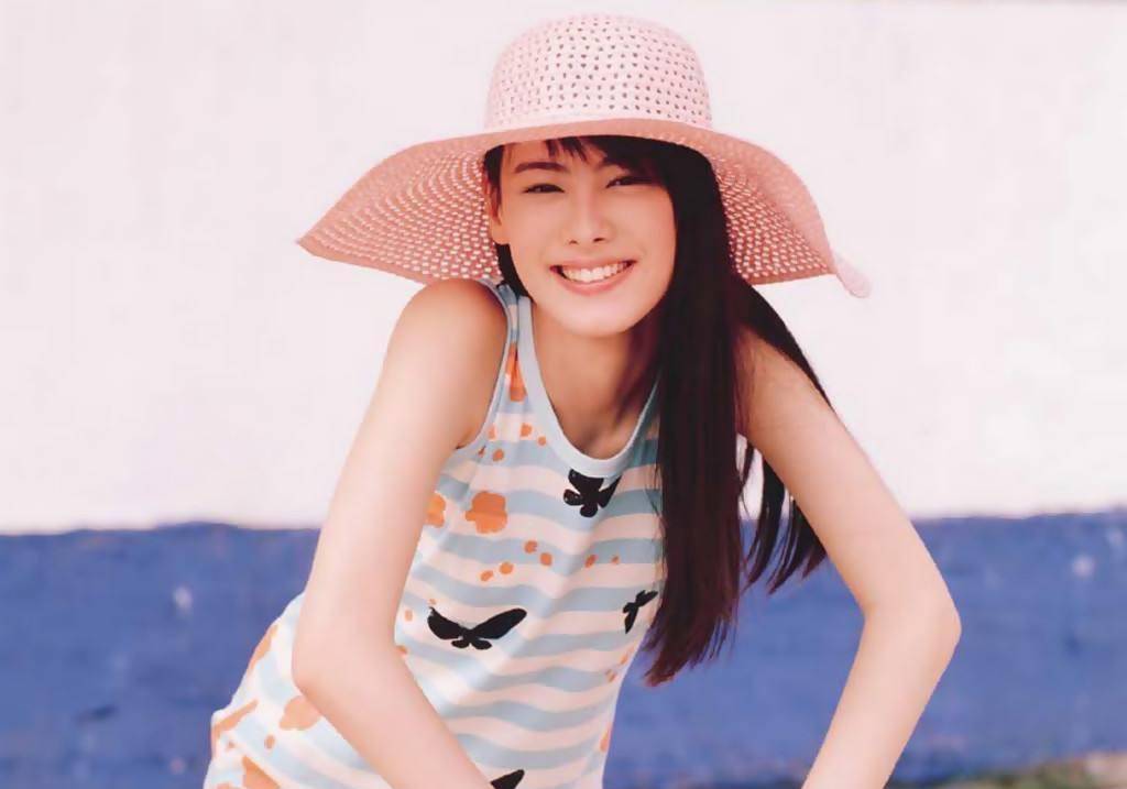 有名的小女生 d4bb78addb21451c990852ca9f2d6aa4.jpeg