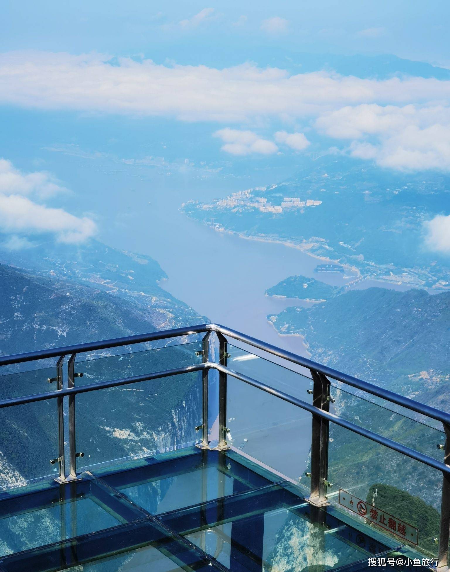 2022年长江3号游轮首航,从重庆到宜昌三峡豪华游轮旅游攻略