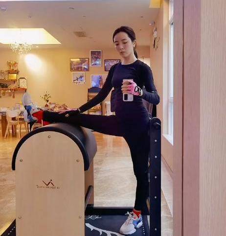 7日因漏水抽干水进行维修？魏哲鸣老婆