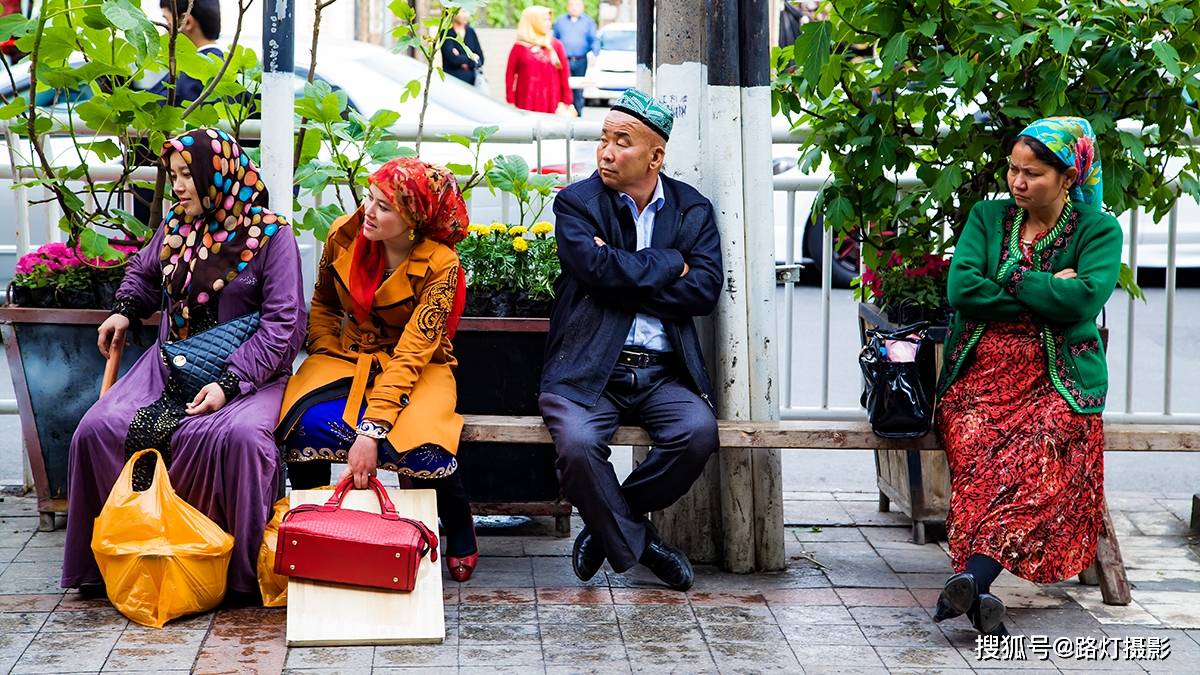 时差|中国“睡觉最晚”城市排行榜，南宁第一，网友：乌鲁木齐尴尬不？