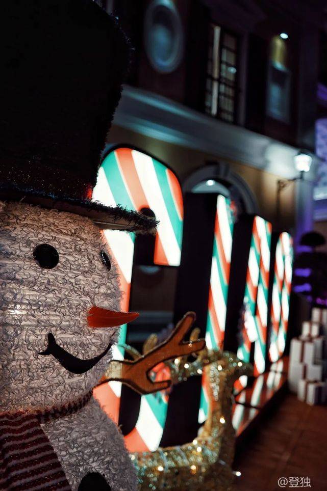 ����ʥ���ڻ���һ����Ӵ