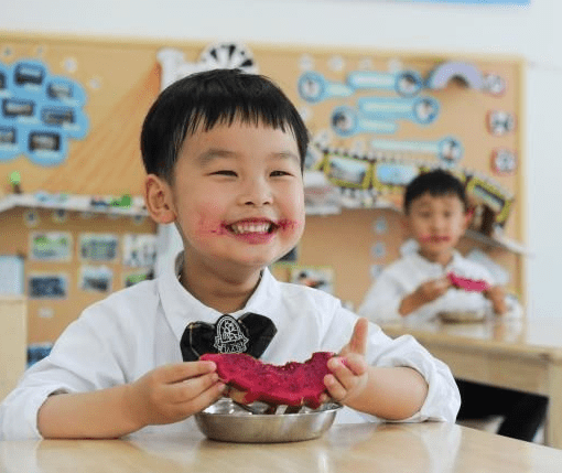 调整|幼儿园将调整放学时间？已有教育局做出调整，全职妈妈举手支持