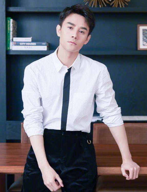 曲筱|王凯、王子文即将三搭，弥补《欢乐颂》的遗憾，看到题材追定了！