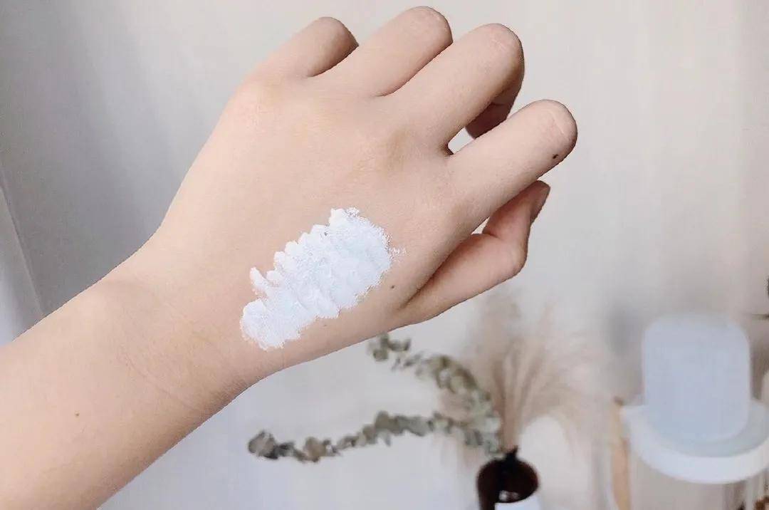 产品【速来领取】临近春节皮肤差？送你一份年前护肤攻略！