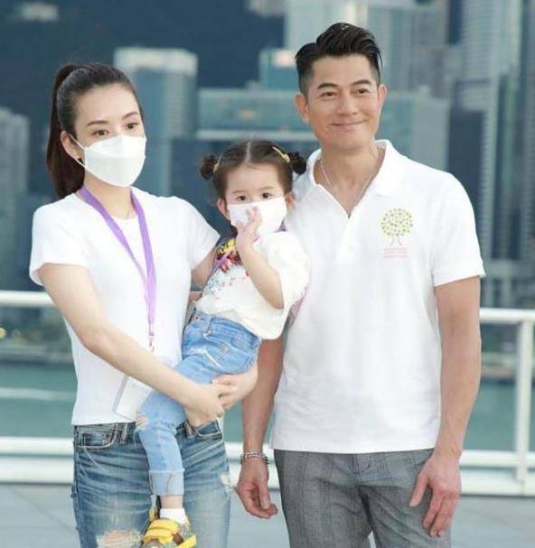 方媛郭富城两个女儿 dbb77d6465cb487a84d58bbf9b1267db.jpeg