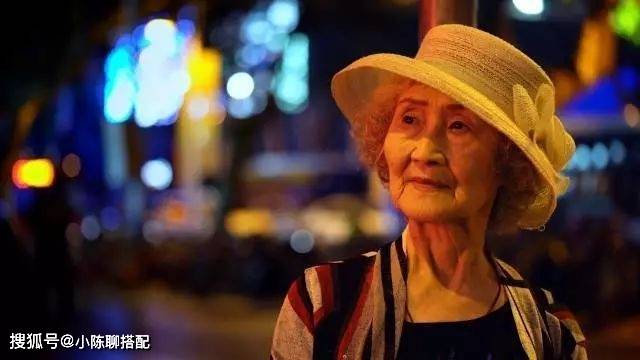 生活 “90多岁了，但我还年轻”，这位奶奶活成了我们都羡慕的样子