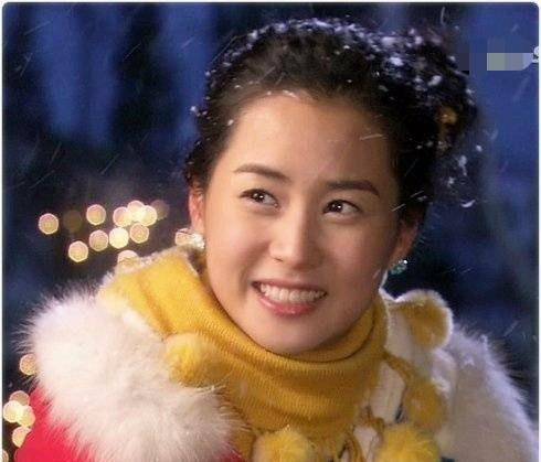 对比整容后遗症有多可怕？中美韩明星脸部塌房对比图，有些脸都认不出