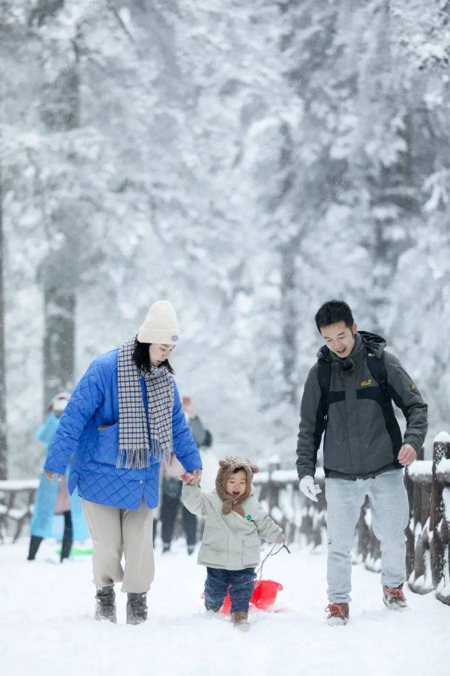 山峰|这个冬天，至少要去四川一次