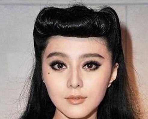 面部4个化妆习惯，比素颜还显老，不想被叫阿姨早点改掉吧