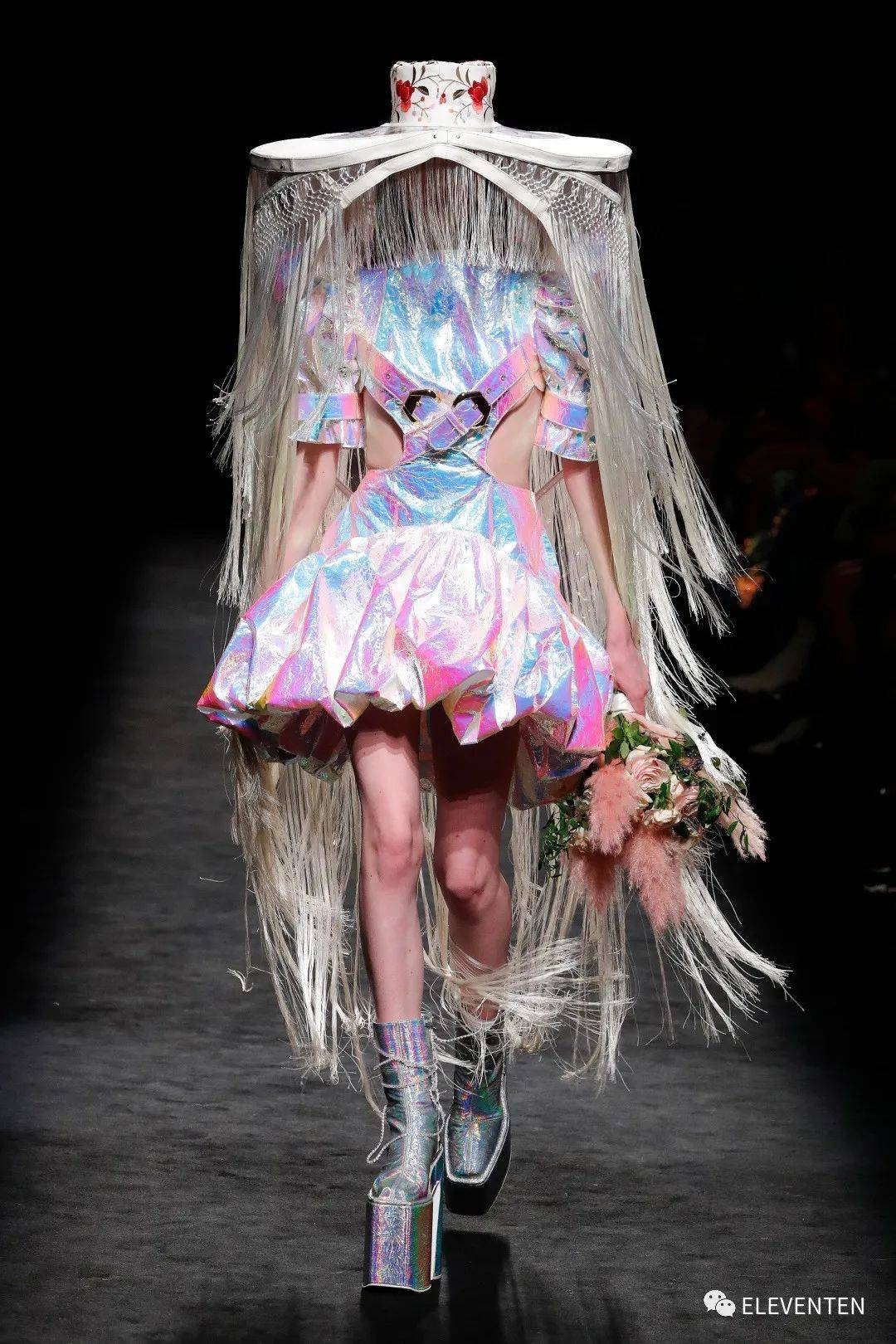 机车文化与未来派日式卡哇伊美学融合来自西班牙的小众新兴品牌domin