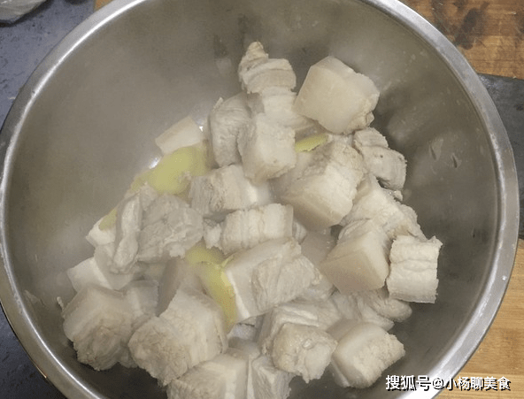 煮陈皮水要加冰糖吗 f1b6c04570f1417daaa5ee4aabeaf08b.png