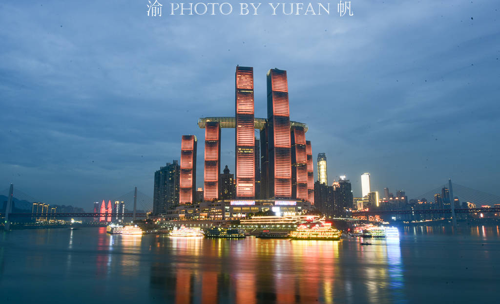 十佳|中国十佳不夜城出炉，重庆成都登顶，北上广让人意外，靠不靠谱？