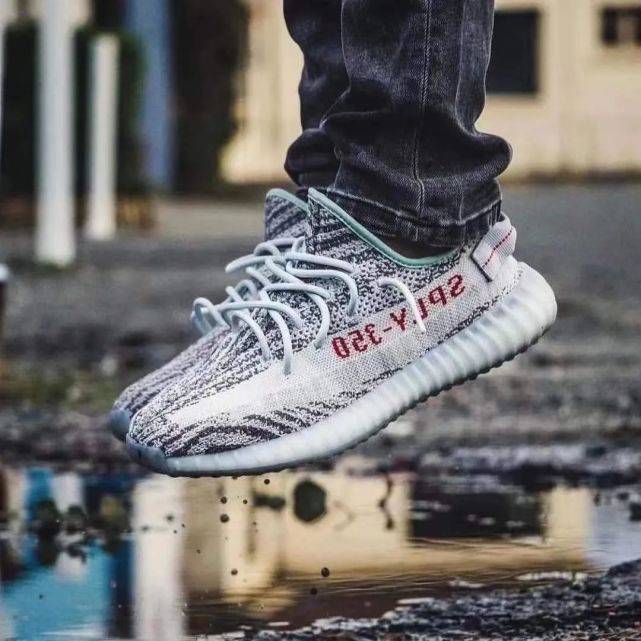 跌破原价yeezy350可燃冰又要大补货自穿神鞋阿迪yyds