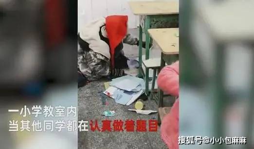 妈妈|老母亲的人生困惑：永远不知道从孩子的书包里能翻出什么