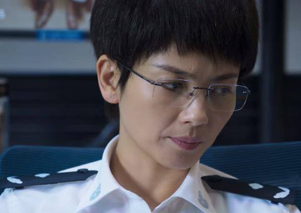 开端|刘涛飘了？新剧表演“不咸不淡”太出戏，被指浪费视后级别的演技