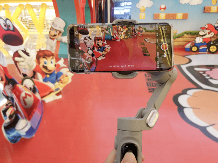 全民短视频时代，有它轻松拍大片，奥川SMART X手机稳定器体验