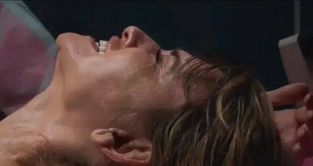 母性|海报都要打码,才敢安利阿莫多瓦的最新大作