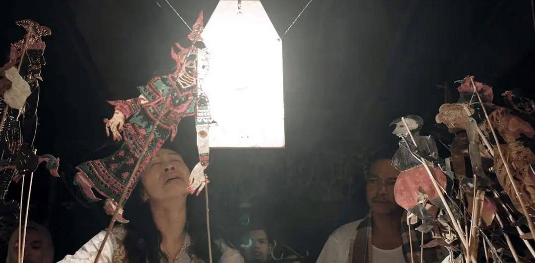 亚洲|号称2021亚洲4大恐怖片之一的《南巫》，其实比《灵媒》更拉跨？