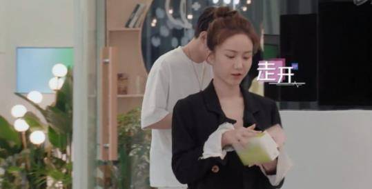 主动|原来我们都误会马董了，他始终对洪成成情有独钟，是女4上赶着