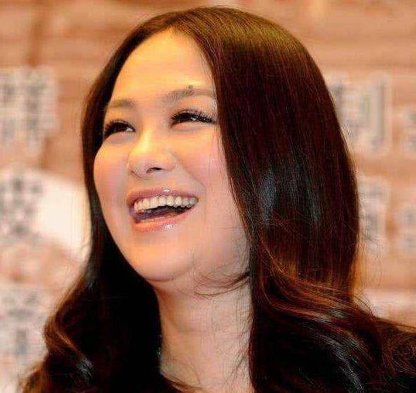 沈傲君|她将李保田迷得神魂颠倒，张国立也欣赏她，如今胖得以为是李湘