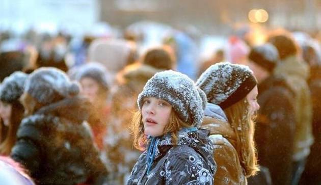 零下60度的俄罗斯怎么生活？当地美女直言：最怕有“生理需求”