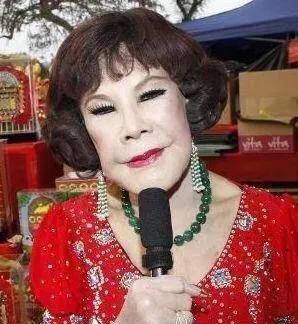 因为10位整容毁掉的女星：有人自己注射食用油，有人上瘾，有人丢了命