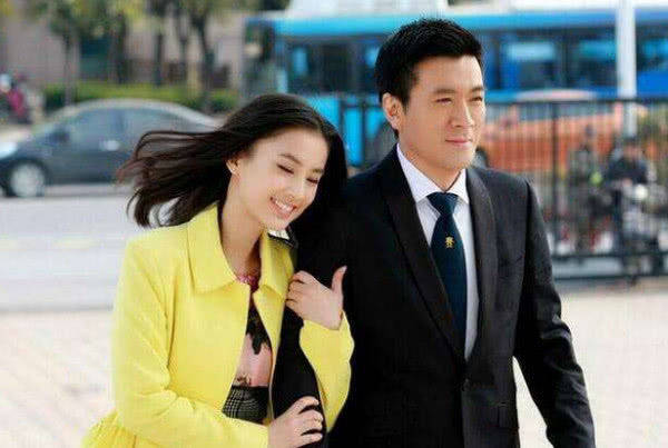 张靓颖现在经纪人 f65d3a823dc54ace8b8067ddaff3d2fc.jpeg