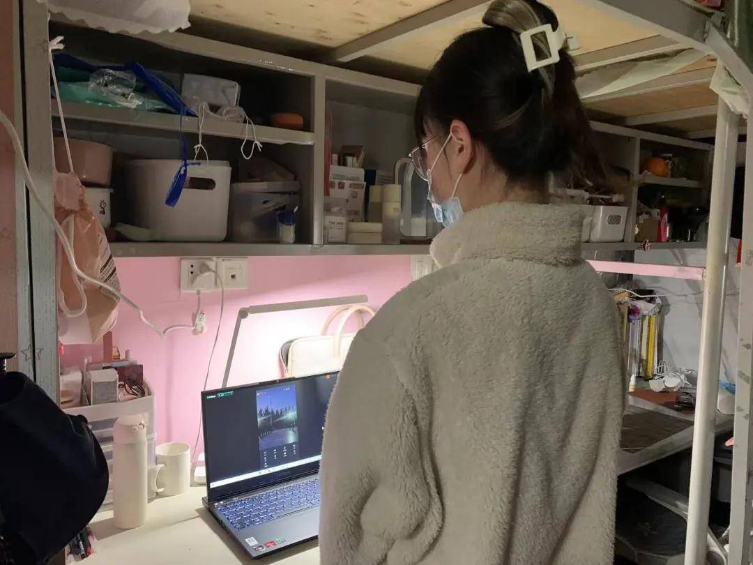 网络|青春有热血，战疫显担当丨西京学院举行升国旗仪式