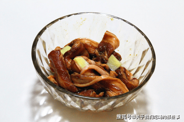 42c1a72d821e4a1b8e16e3cd5454114c.png