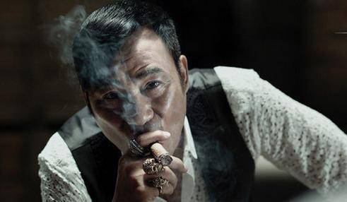 青岛黑老大聂磊(青岛黑老大聂磊的兄弟李岩简历介绍)