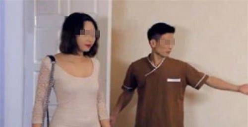 江苏一男技师跟女客人发生联系，被拍下视频勒索10万元