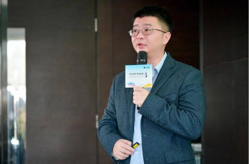 汽车|黑芝麻造芯：IP在左，大算力在右