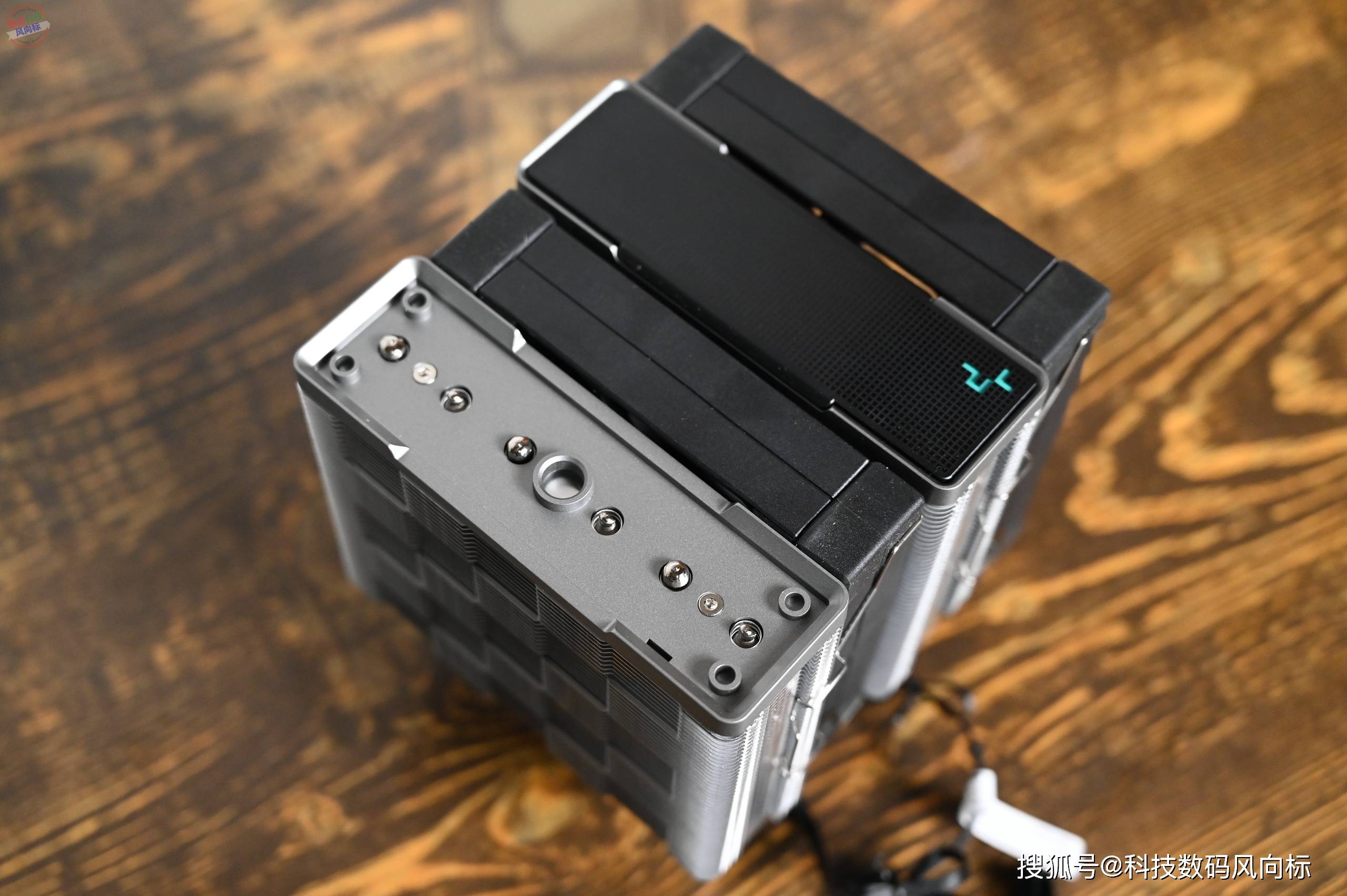 风神|风冷和水冷各有优势!九州风神AK620上手体验