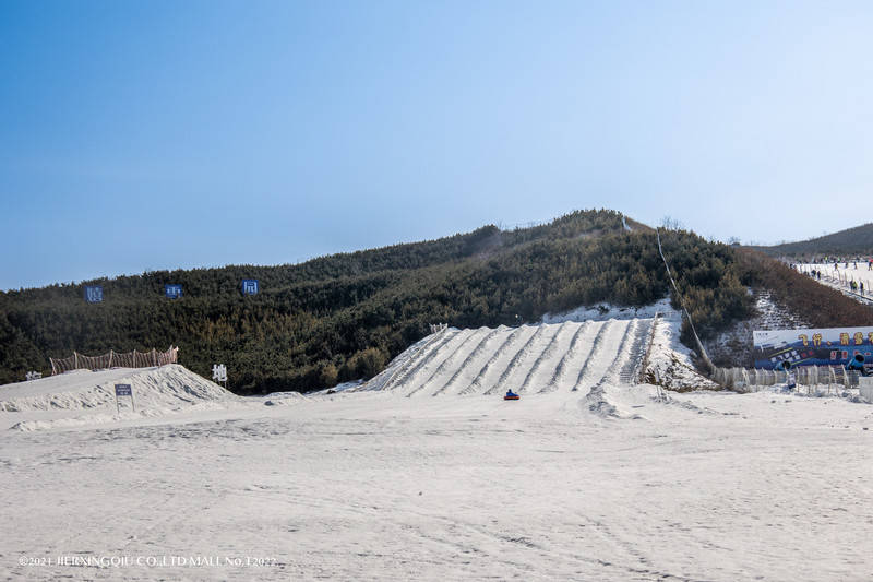 教堂|济南潮玩路线｜雪野滑雪、meland club、云端下午茶安排上……