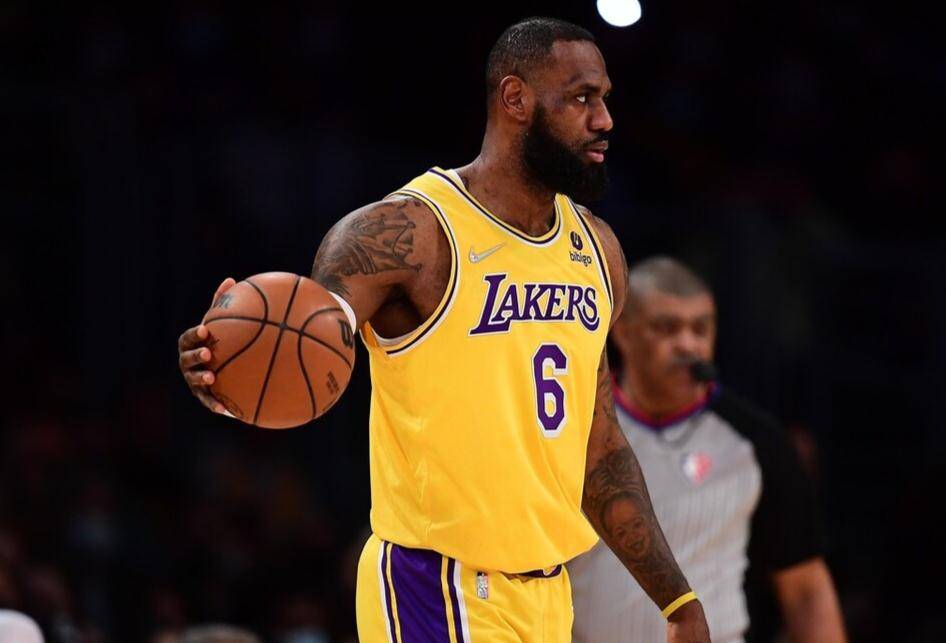 詹姆斯总得分破五万 d0f6fb509deb43c0a27f2a7b08b4711f.jpeg