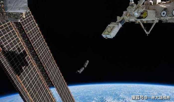 科学旅行号地下 ec9bf8a8d57041e39e618d869dccd72e.jpeg