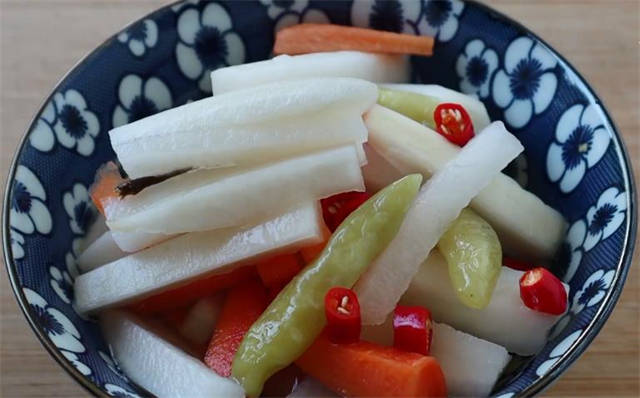 怎么晒萝卜又脆又好吃 fd7cf7898a9941818fe3572acb5317e6.jpeg