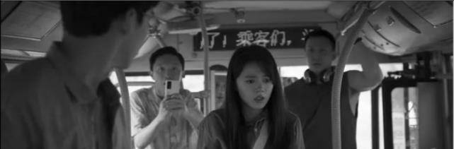 清醒|“闺女专业户”赵今麦：演适合自己年龄的戏，她的清醒让人脸红