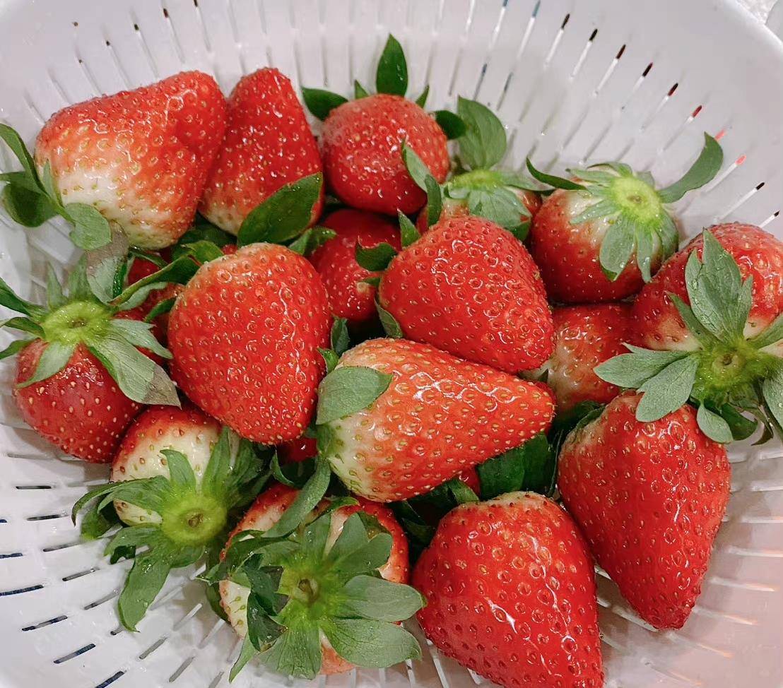 少买|买年货时,少买花生和瓜子,记得多囤6种零食,好吃又营养