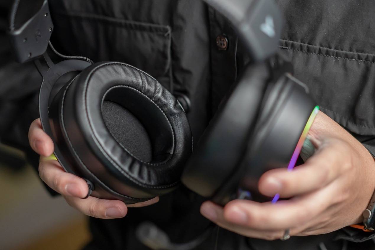 音雄降临先发制人，雷柏VH650游戏耳机评测