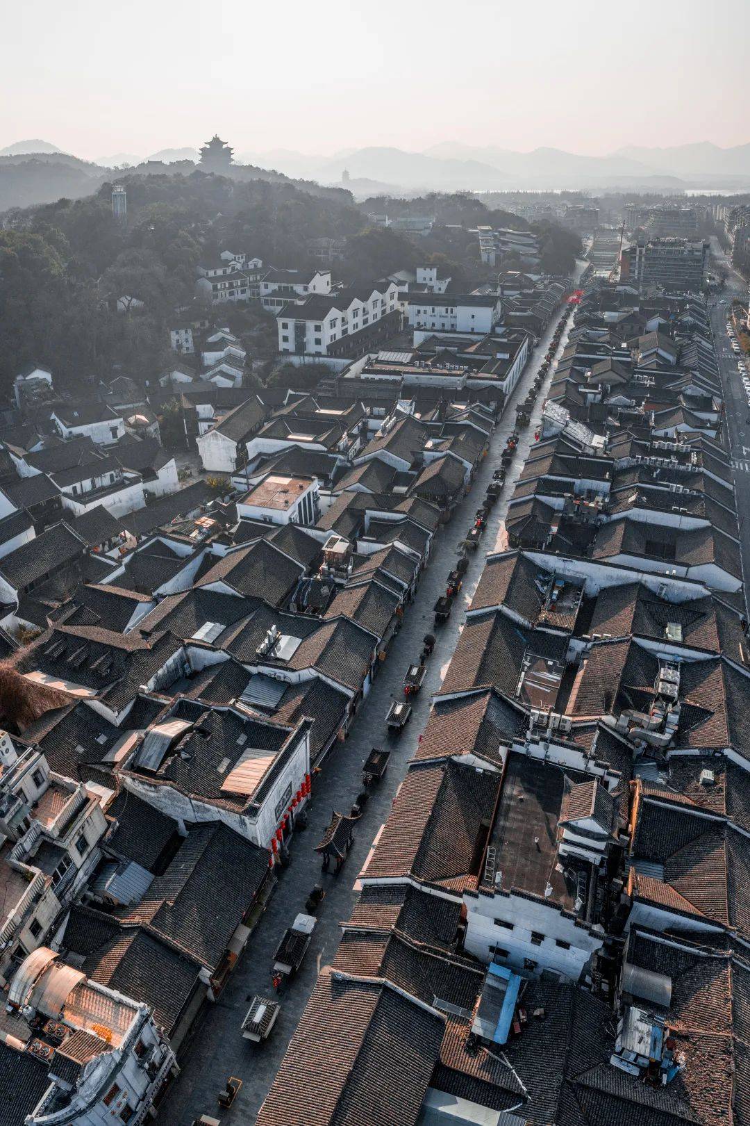 南宋都城的皇城根儿杭州清河坊历史文化街区地道烟火气等你品