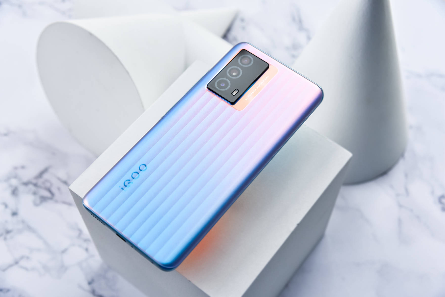 原创vivo也有性价比120hz五千毫安44w闪充满血骁龙778g仅1449元