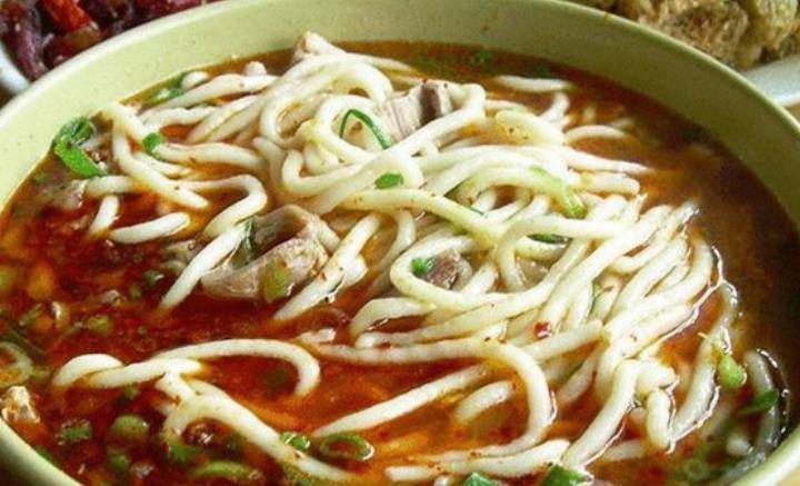 几个月开始吃面食 cd31751c5db4442f80a8048f65228406.jpeg