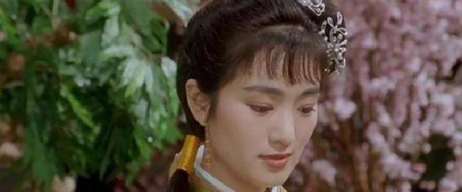 周星驰|1993年，《唐伯虎点秋香》拍摄结束后，巩俐就再未见过周星驰