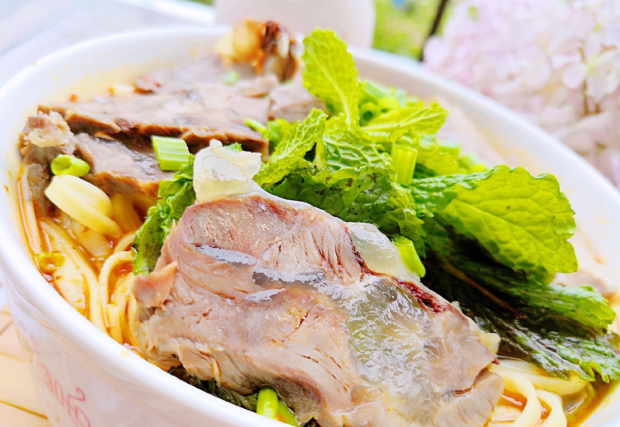 葱花|一碗香气四溢的面条，益气又养胃，抗饿又开胃，早餐最爱吃它